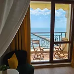 Cotty, Complex Carpe Diem Apartment *